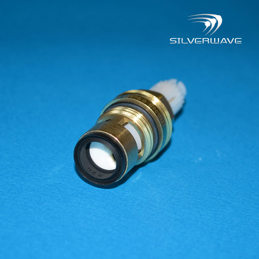 Кран-букса 1/2" керамическая Grohe 45978000